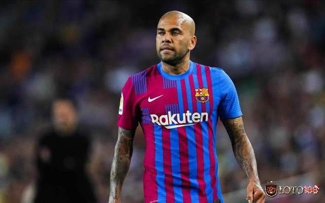 Hình ảnh hậu vệ hay nhất C1 khi còn khoác áo Barcelona - Hậu vệ Dani Alves