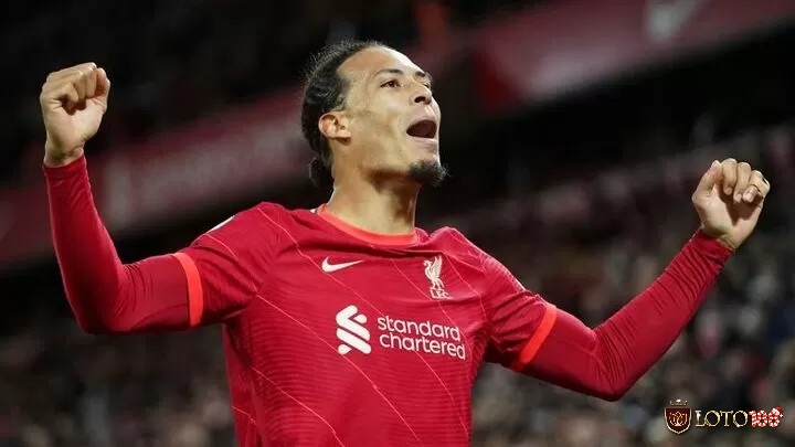 Virgil van Dijk duy trì vị trí trung vệ hay nhất C1 suốt 5 năm qua