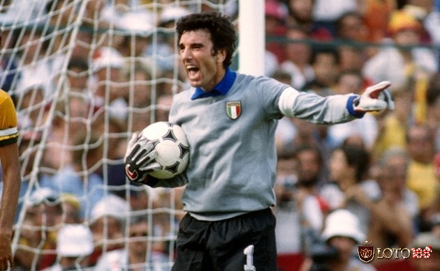 Dino Zoff là thủ môn xuất sắc, thủ môn hay nhất World Cup