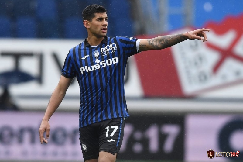 Cristian Romero cũng được xem là một trong những trung vệ hay nhất Serie A